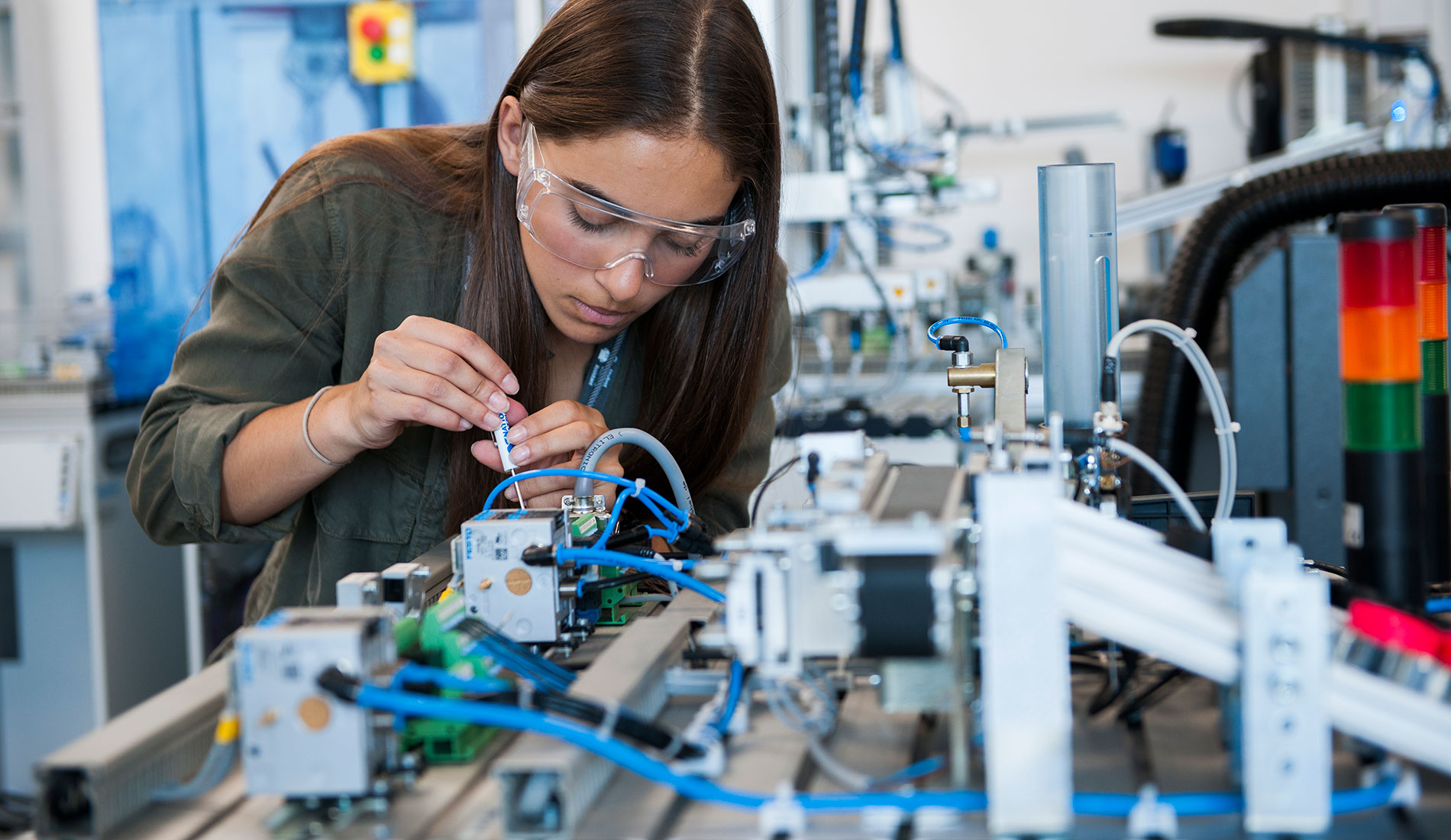 Mechatronics Course For Robotics Engineering Science Institute For 
